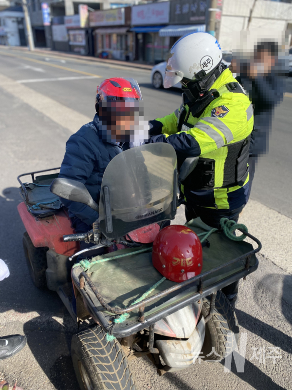 제주경찰, 읍·면 지역 어르신 교통사고 예방을 위한 찾아가는 홍보 및 단속 활동 추진